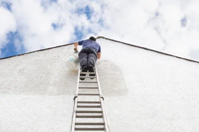 Peinture extérieure à Moëlan-sur-Mer — façades et ravalement